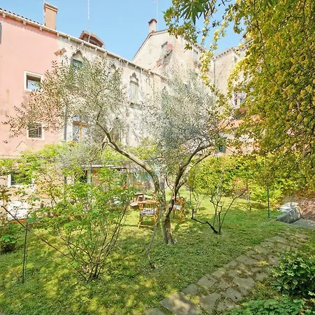 Dolcevita N 245 * Venise